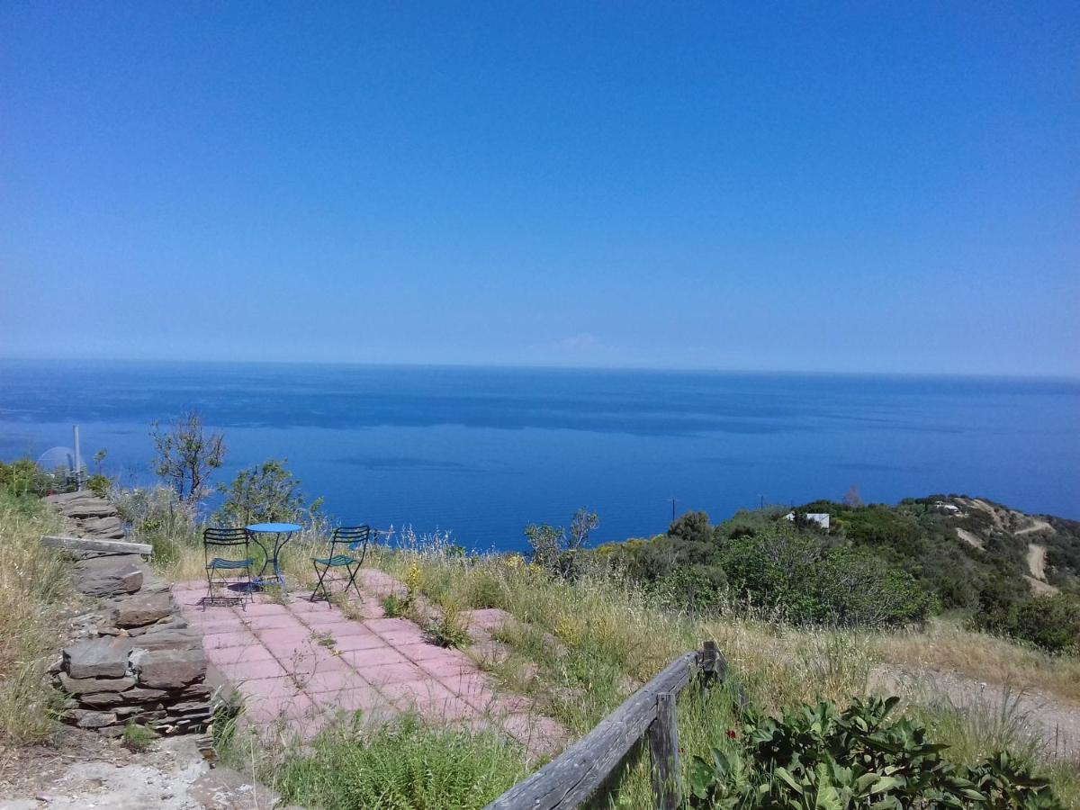 Ikarian Centre - Accommodation & Mountain Hiking Evdilos  Eksteriør bilde