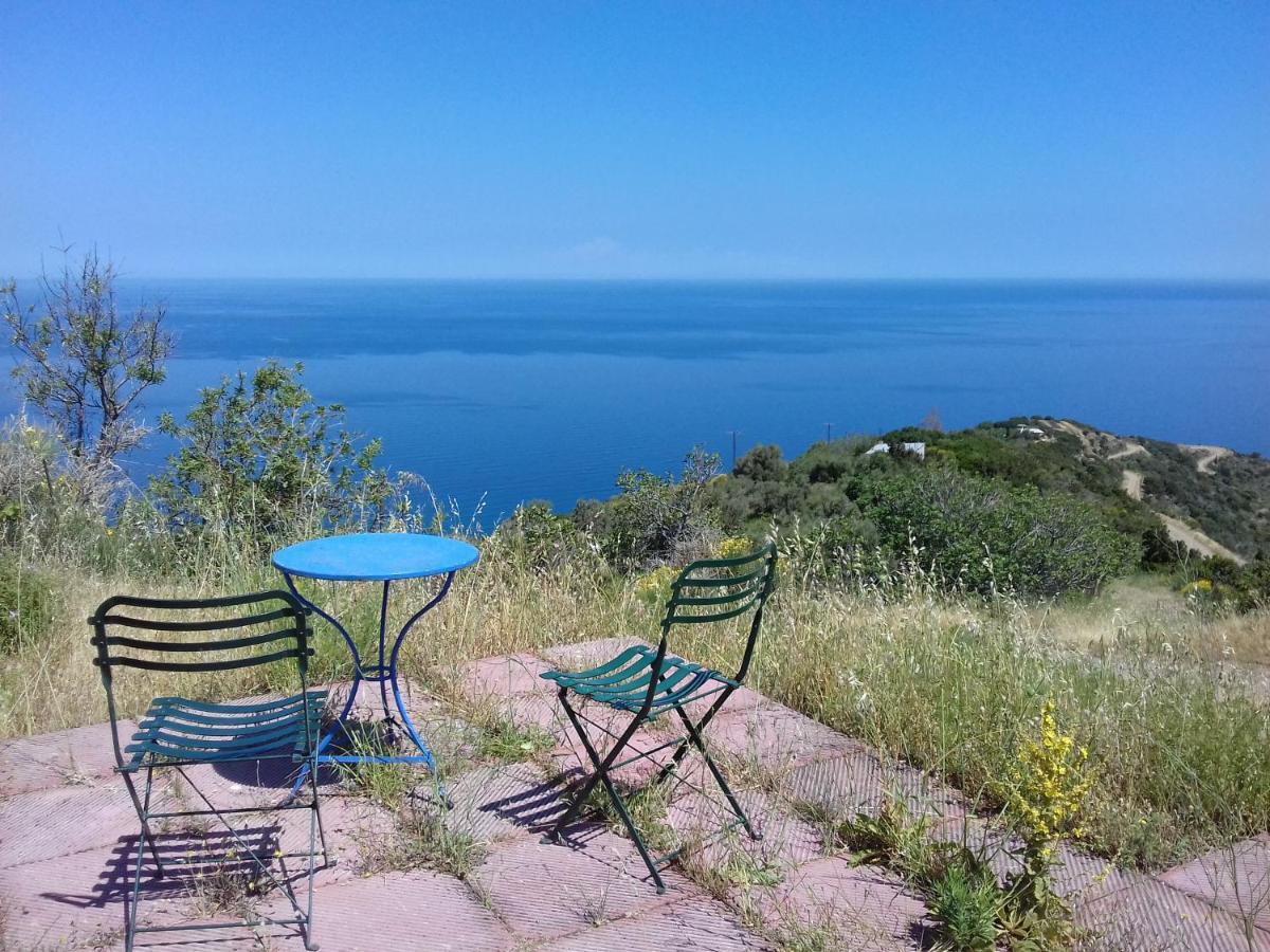 Ikarian Centre - Accommodation & Mountain Hiking Evdilos  Eksteriør bilde