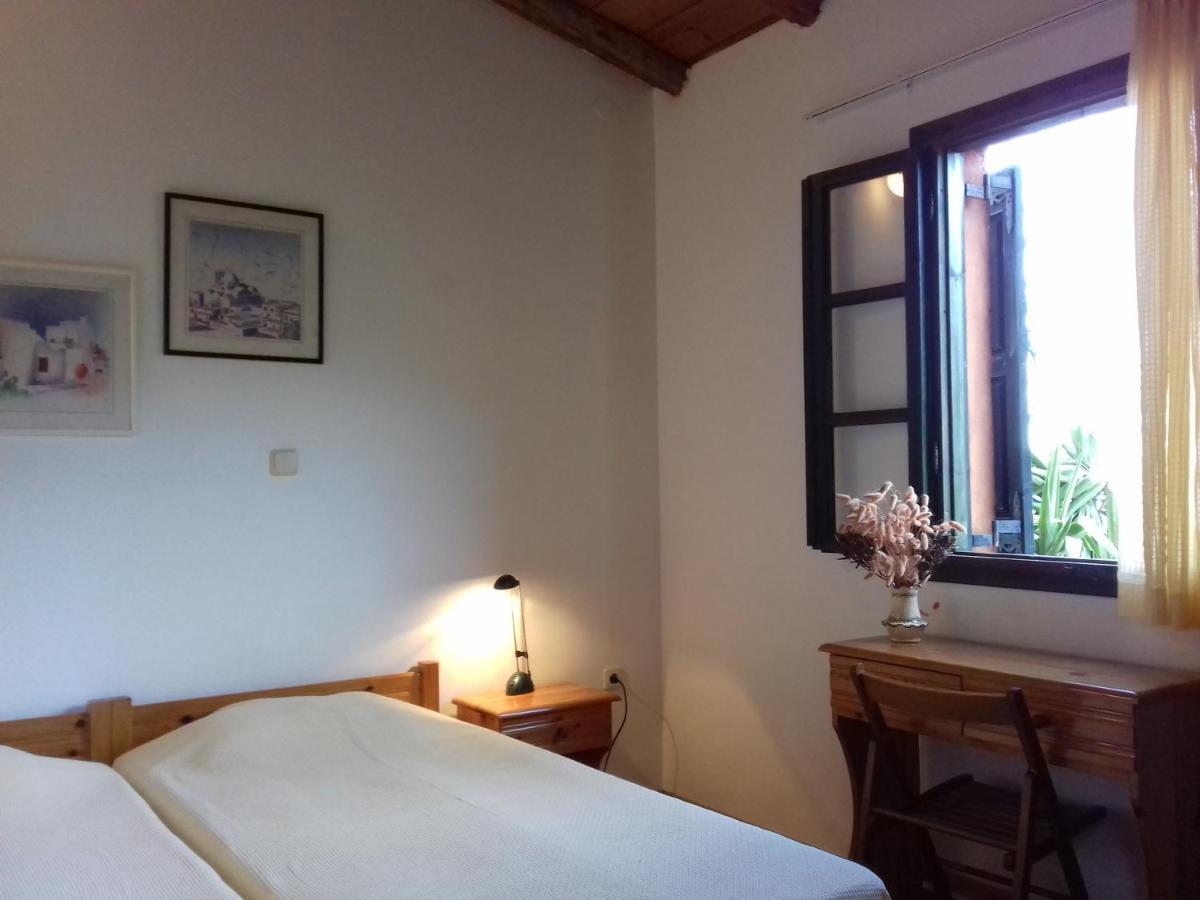 Ikarian Centre - Accommodation & Mountain Hiking Evdilos  Eksteriør bilde